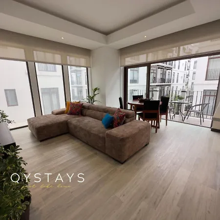 L2A 205 - Boutique Apartamento En Cayala Para 5 Huespedes